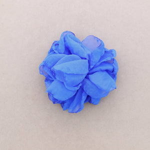 BROCHE FLOR SEDA